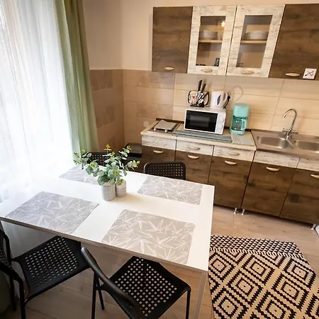 Konukevi Lilla Vendeghaz